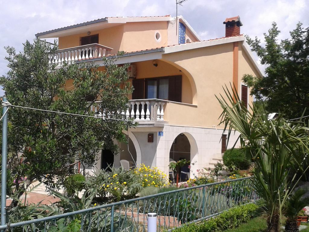 Apartments Zdenka روغوزنيكا المظهر الخارجي الصورة